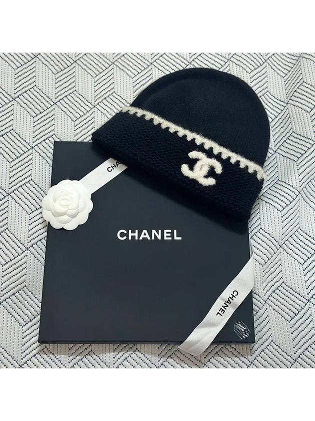 Beanie Cashmere Black White Knit Hat - CHANEL - BALAAN 3