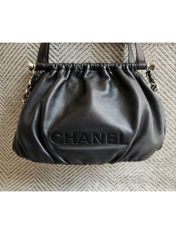 Lambskin chain shoulder bag - CHANEL - BALAAN 1