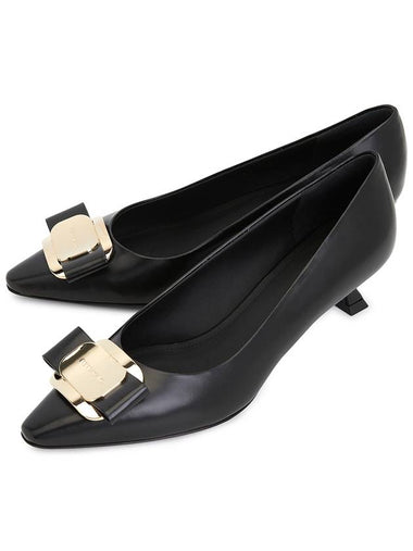 Ferragamo New Vara Women s Pumps ZELMA 40 NERO 0768707 - SALVATORE FERRAGAMO - BALAAN 1