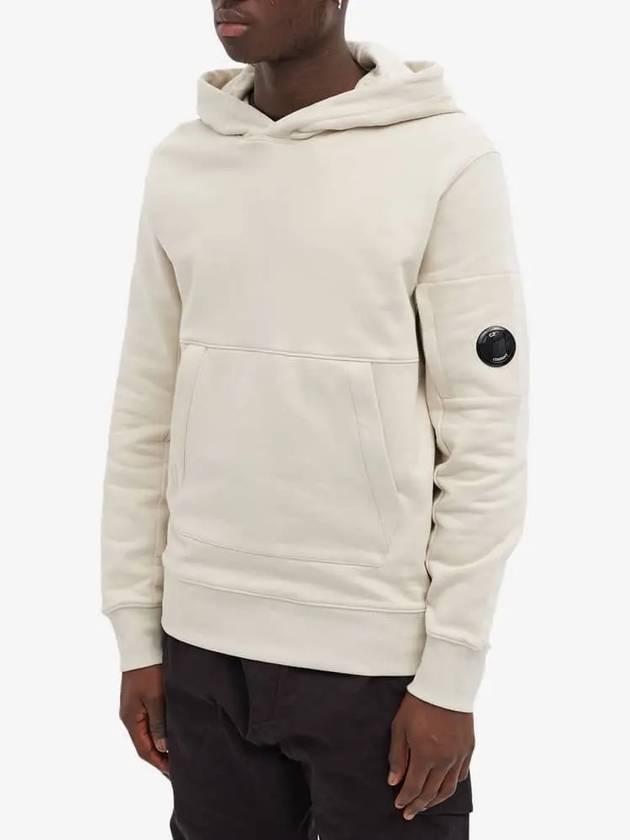 Men's Lens Wappen Fleece Hoodie Ivory - CP COMPANY - BALAAN 4