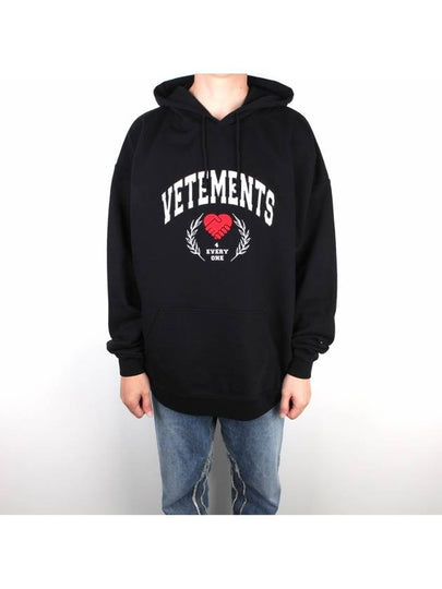 Solidarity Hoodie Black - VETEMENTS - BALAAN 2