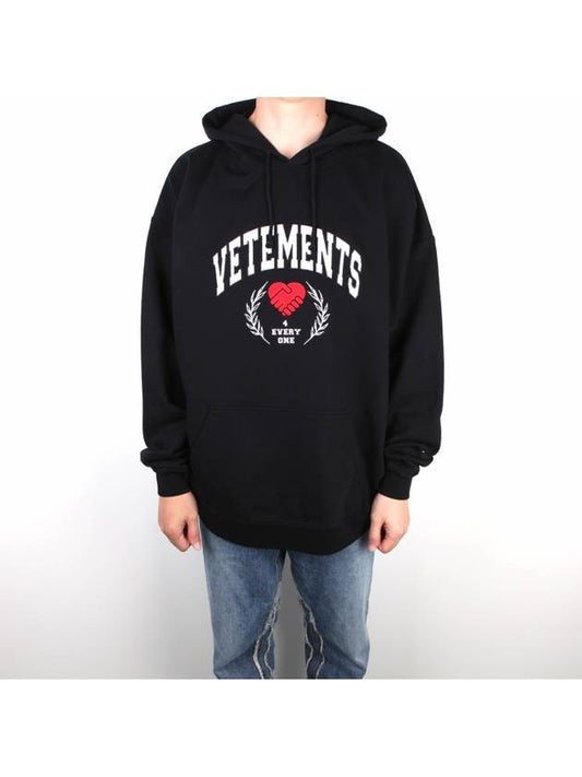 Solidarity Hoodie Black - VETEMENTS - BALAAN 2