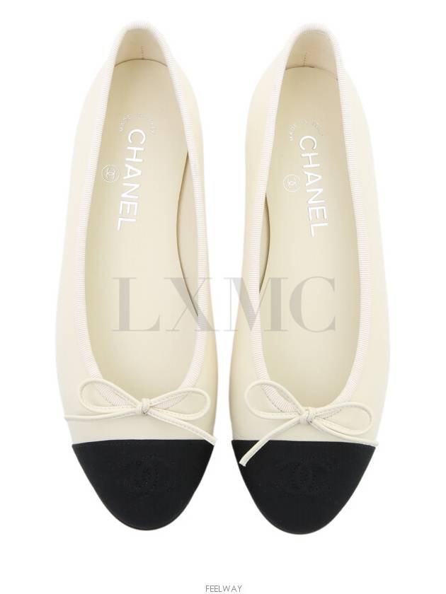 Classic ballerina ballet flat shoes white two tone G02819 Cambon - CHANEL - BALAAN 9