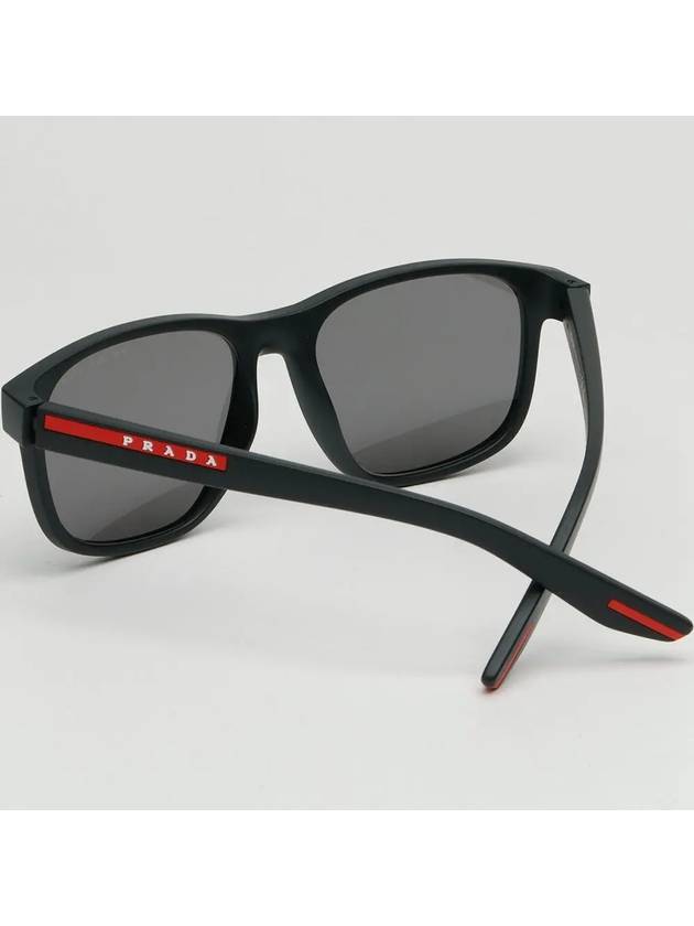 Square Rubber Sunglasses Black - PRADA - BALAAN 5