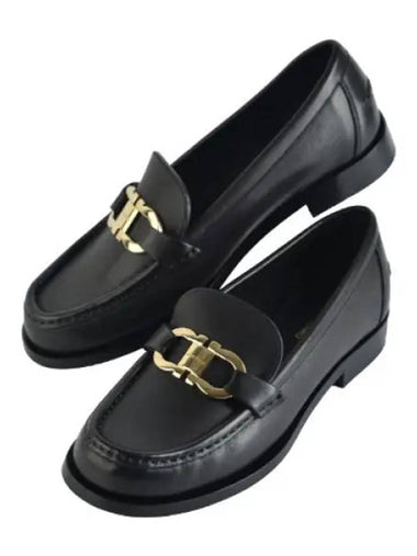 Ferragamo Gancini Ornament Moccasins - SALVATORE FERRAGAMO - BALAAN 1