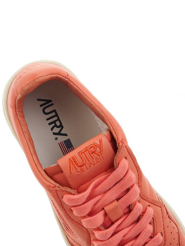 Women's Medalist Goatskin Low Top Sneakers Coral Pink - AUTRY - BALAAN 8