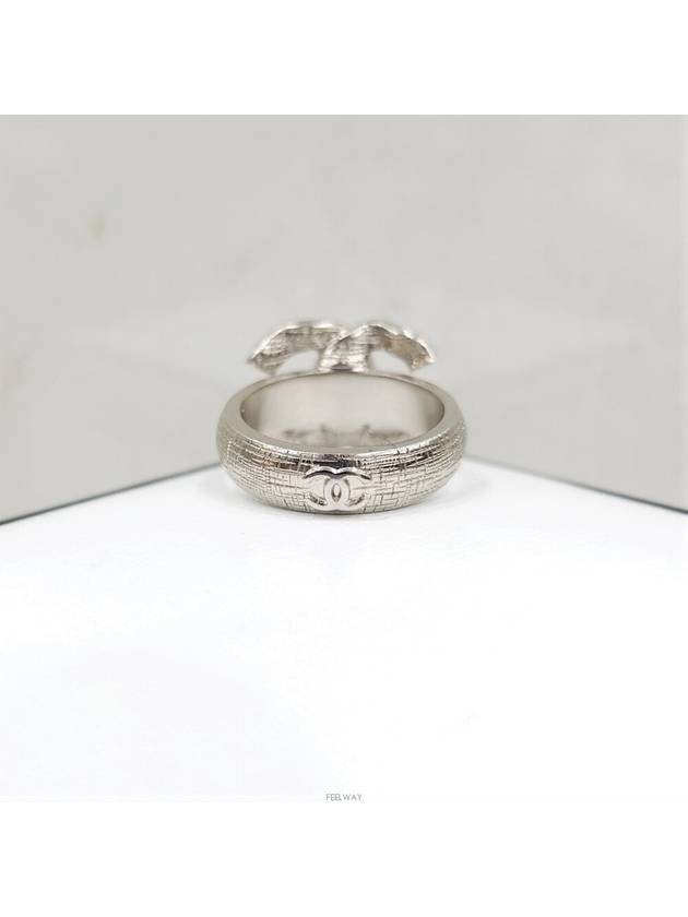 Lux You CC logo crystal ring No 11 in Korea - CHANEL - BALAAN 3