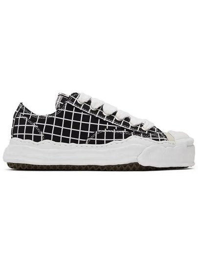 Hank Grid Pattern Low Top Sneakers Black - MAISON MIHARA YASUHIRO - BALAAN 2