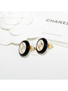 CC logo two tone round black white earrings ABC997 B16125 NW385 - CHANEL - BALAAN 3