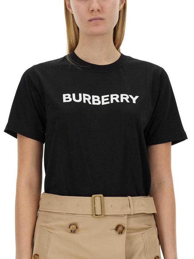 Logo Print Crew Neck Cotton Short Sleeve T-Shirt Black - BURBERRY - BALAAN 7