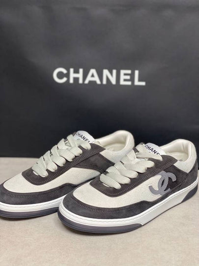 CC Logo Suede Kidskin Low Top Sneakers Black - CHANEL - BALAAN 2