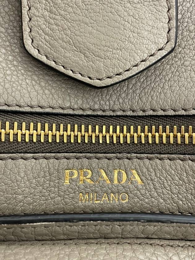 Women s Vitello Dino Tote Bag Light Gray 1BA264 Condition A - PRADA - BALAAN 22