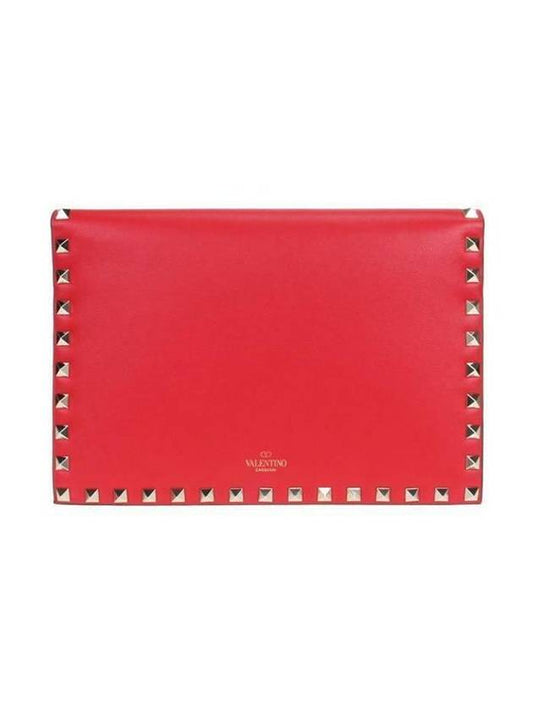 Rockstud Flap Clutch Bag Red - VALENTINO - BALAAN 1