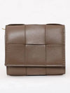 Cassette Tri-Fold Zipper Small Half Wallet Taupe Grey - BOTTEGA VENETA - BALAAN 2