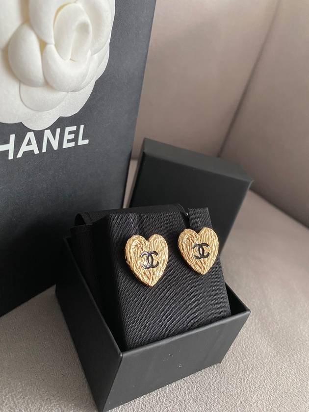 Heart CC logo earrings ABC948 - CHANEL - BALAAN 2