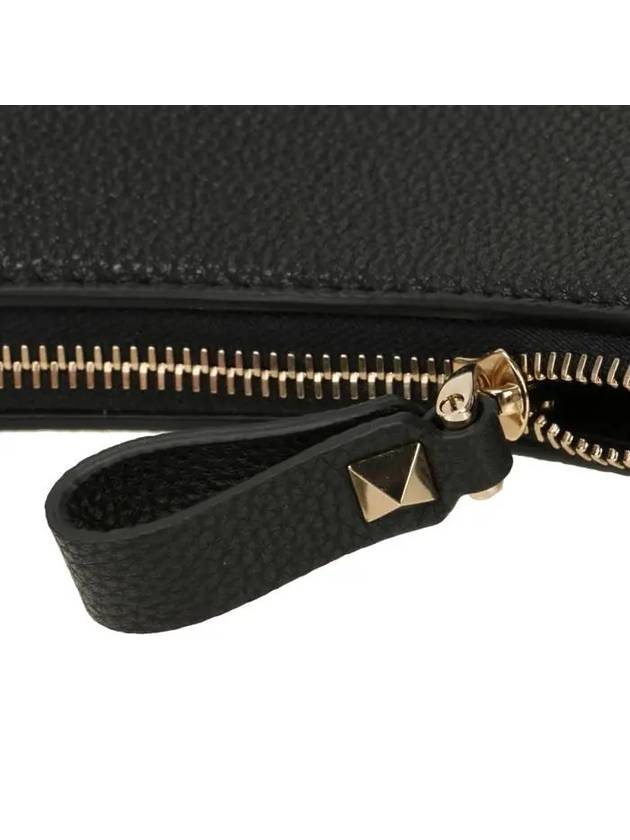 Rockstud Shoulder Bag Black - VALENTINO - BALAAN 9