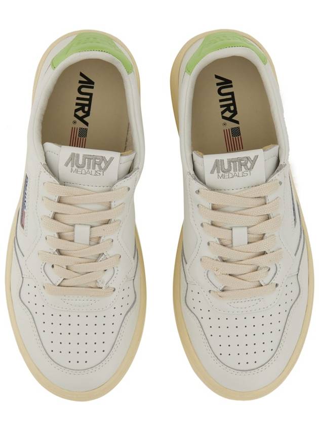 Medalist Green Tab Low Top Sneakers White - AUTRY - BALAAN 5