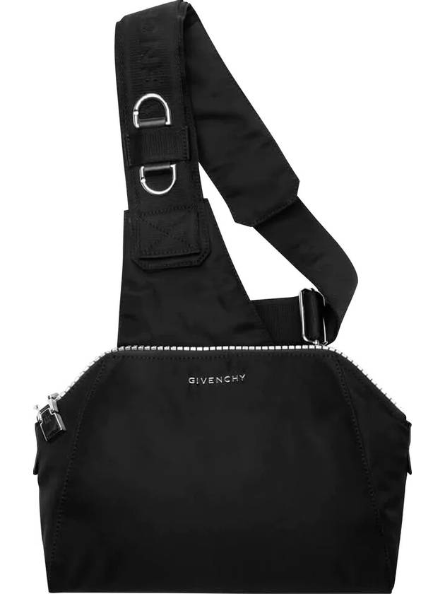 24 ss nylon shoulder bag WITH metal logo BKU042K1JE001 B0650252723 - GIVENCHY - BALAAN 1