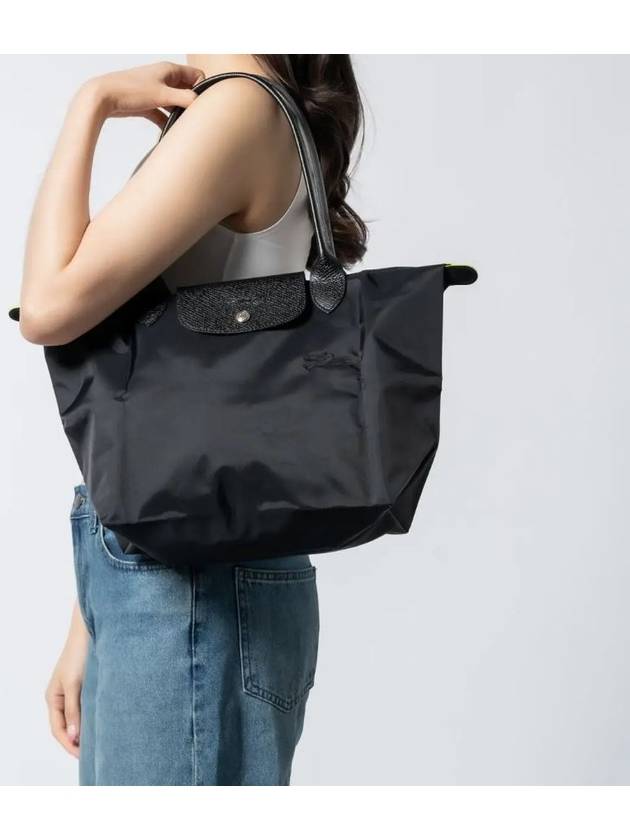 Le Pliage Medium Tote Bag Black - LONGCHAMP - BALAAN 10