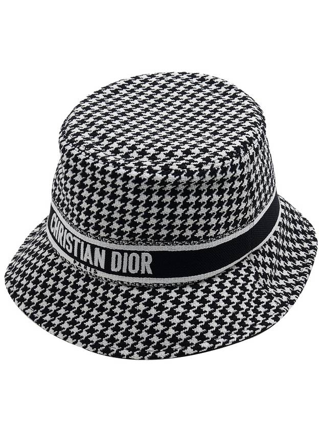 D Bobby Houndstooth Small Brim Embroidery Bucket Hat - DIOR - BALAAN 11