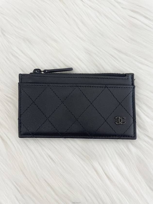 Daol Merchant Store Pre Collection CC Quilted Zipper Wallet AP3823 Unused - CHANEL - BALAAN 2