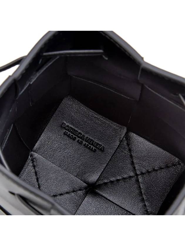 Intrecciato Cassette Small Bucket Bag Black - BOTTEGA VENETA - BALAAN 5