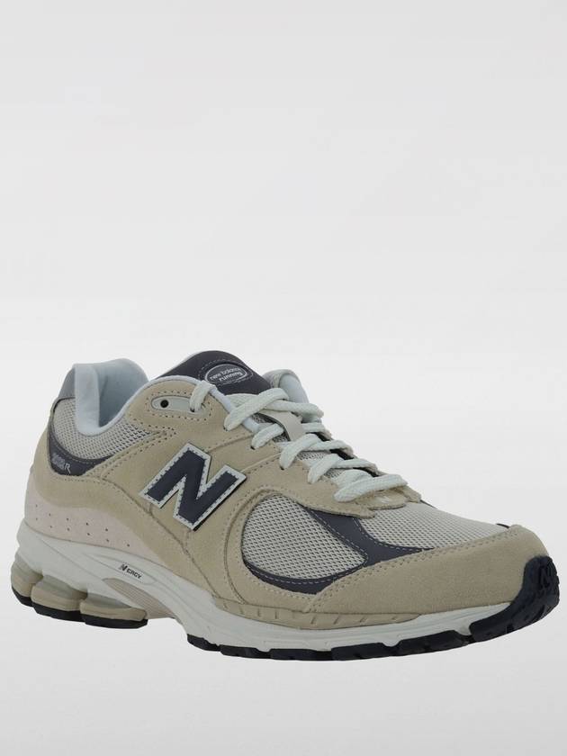 2002R Low Top Sneakers Sand Stone - NEW BALANCE - BALAAN 3