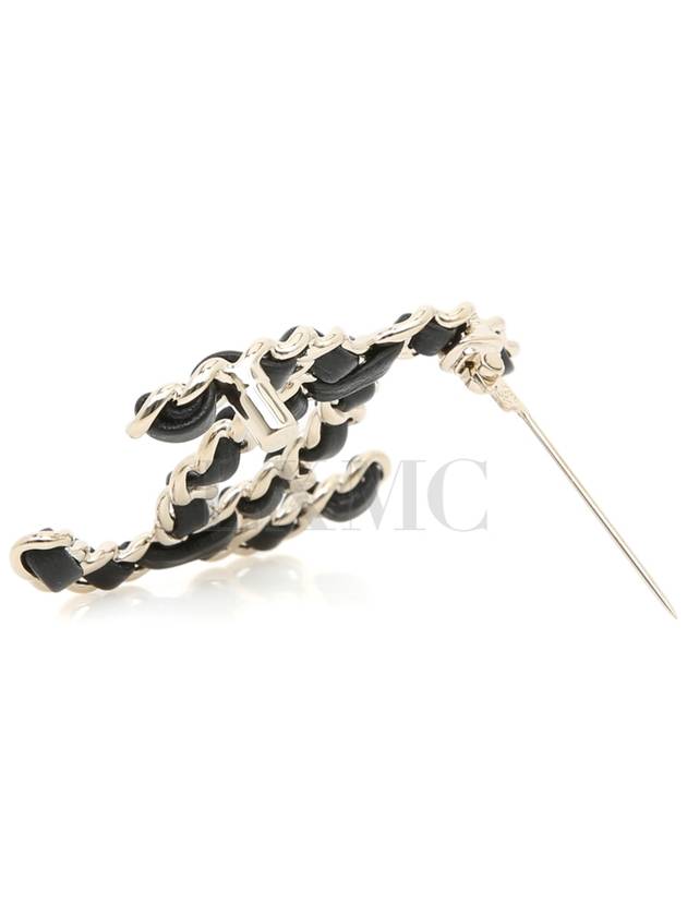 CC chain brooch black gold pendant A96202 - CHANEL - BALAAN 5