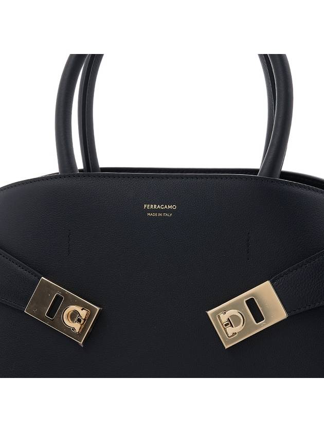 Hug Small Tote Bag Black - SALVATORE FERRAGAMO - BALAAN 7