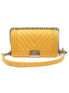 A67086 Yellow Calfskin Chevron Silver Plated Old Boy Medium Flap Shoulder Bag 22nd - CHANEL - BALAAN 1