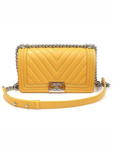 A67086 Yellow Calfskin Chevron Silver Plated Old Boy Medium Flap Shoulder Bag 22nd - CHANEL - BALAAN 1