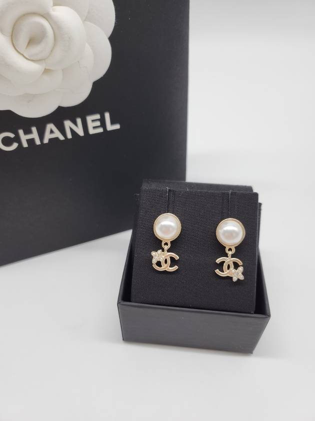 CC logo flower drop earrings gold - CHANEL - BALAAN 2