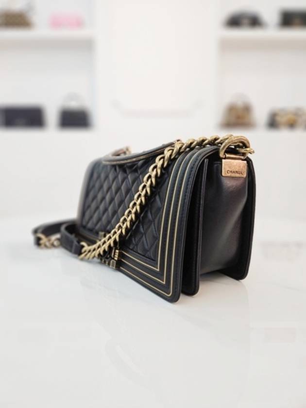 women shoulder bag - CHANEL - BALAAN 3