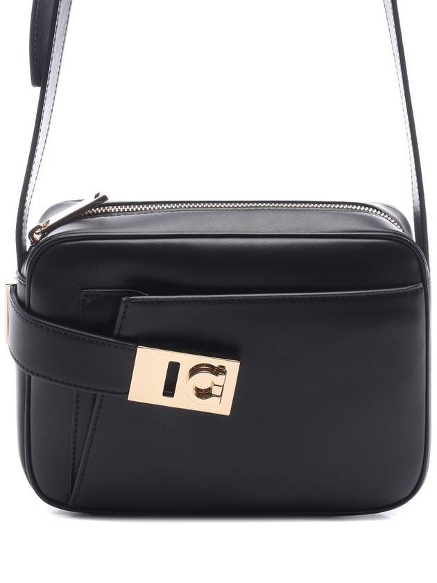 Calfskin Leather Camera Shoulder Bag Black - SALVATORE FERRAGAMO - BALAAN 3