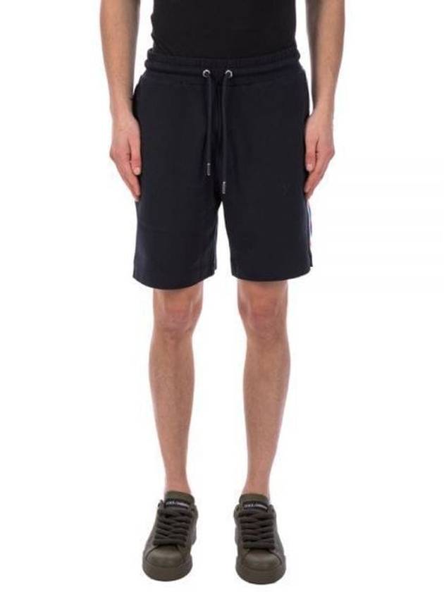 8H00032 899YE 778 Logo Patch Short Pants - MONCLER - BALAAN 1