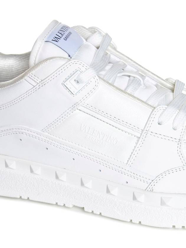 Free Dot Calfskin Low Top Sneakers White - VALENTINO - BALAAN 5