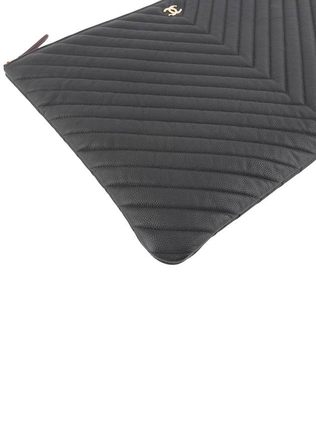 A82552 Classic Caviar Chevron Pocket Clutch Bag Large Overseas Invoice 34189Y - CHANEL - BALAAN 5