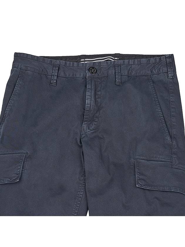 Men's Wappen Logo Cargo Straight Pants Navy - STONE ISLAND - BALAAN 4