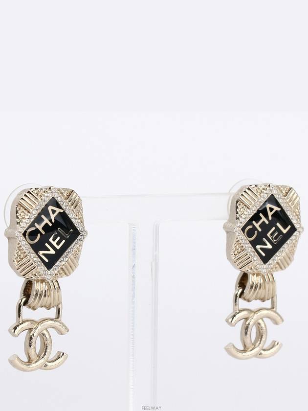 women earrings - CHANEL - BALAAN 2