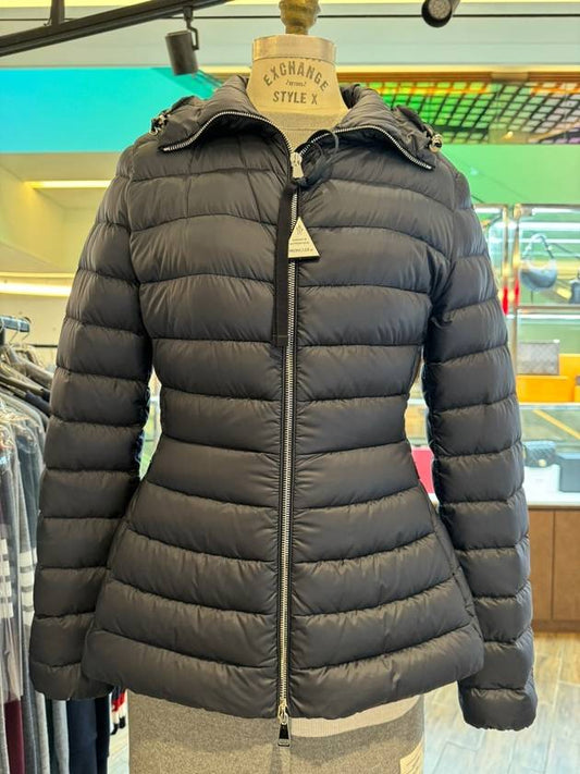 AMETHYSTE Women s Navy Lightweight Padded Jacket 1A10600 C0355 778 - MONCLER - BALAAN 1