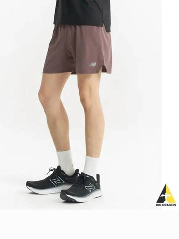 NBNVE2P091 MEN RC 4 quarter short pants BROWN - NEW BALANCE - BALAAN 1