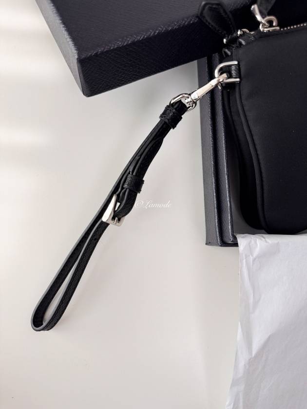 Re Nylon Clutch Black 2DMV 1MB045 F0002 - PRADA - BALAAN 10