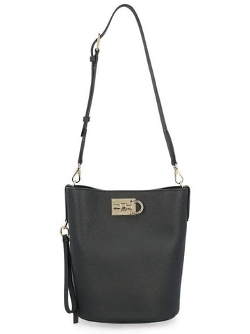 Gold Studio Bucket Bag Black - SALVATORE FERRAGAMO - BALAAN 1