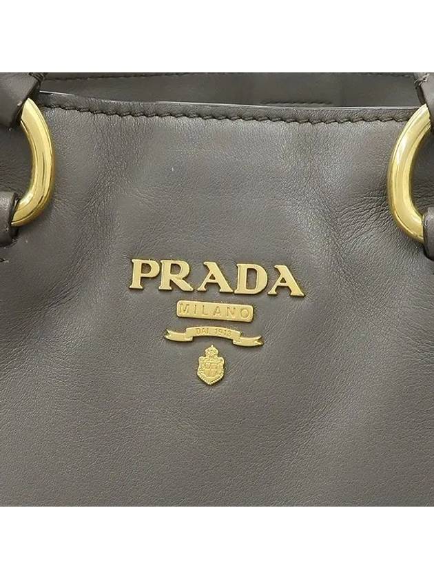 BN1713 Gray Color SOFT CALF Gold Logo Tote Bag Shoulder Strap 2WAY - PRADA - BALAAN 4