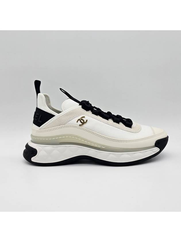 Mixed fiber sneakers white gold G35617 - CHANEL - BALAAN 9