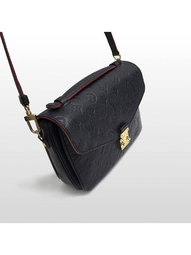 Louis Vuitton Monogram Empreinte Women s Pochette Metis M44071 - LOUIS VUITTON - BALAAN 6