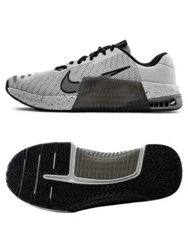 Metcon 9 Work Out Low Top Sneakers Light Iron Ore - NIKE - BALAAN 1