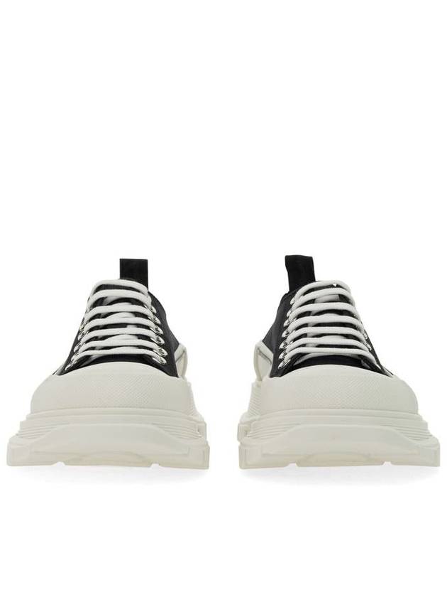 Tread Slick Platform Low Top Sneakers Black White - ALEXANDER MCQUEEN - BALAAN 6