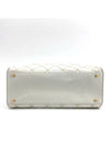 Wild Stitch White Tote Bag - CHANEL - BALAAN 6