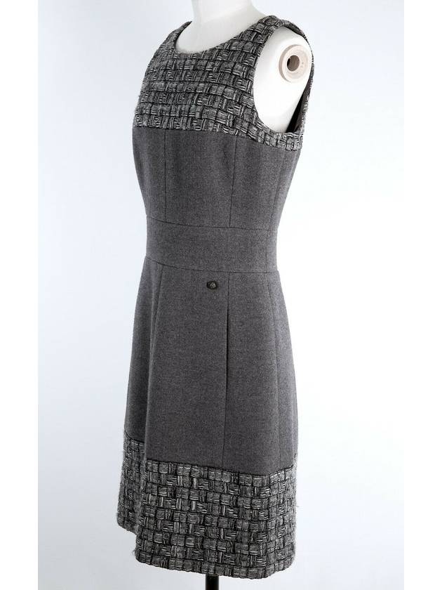 Tweed Gabrielle Leo constellation signature button point cashmere blend dress S size dress - CHANEL - BALAAN 3